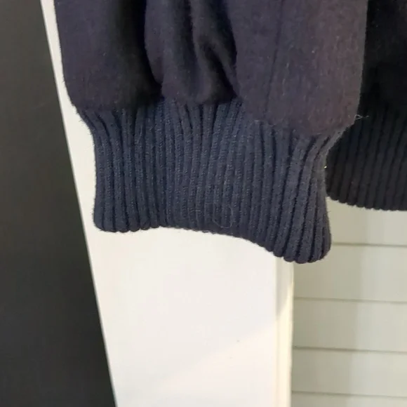 Jos. A. Banks Navy Wool Jacket - Picture 4 of 7